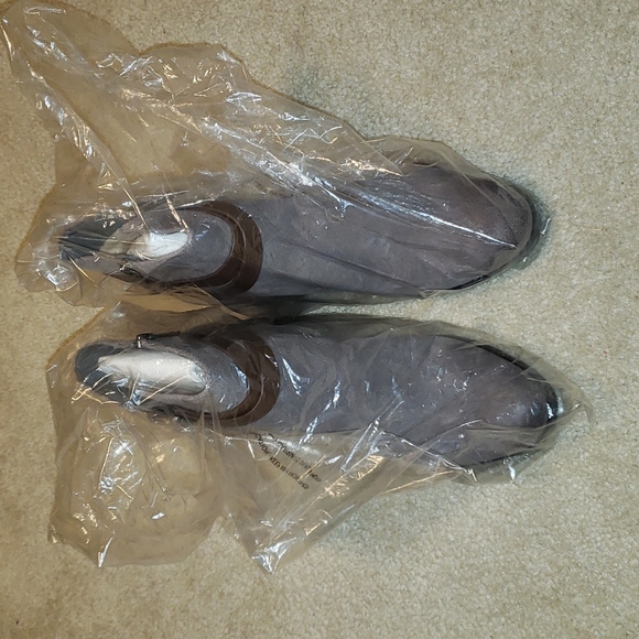 Michael Kors booties - Picture 7 of 8